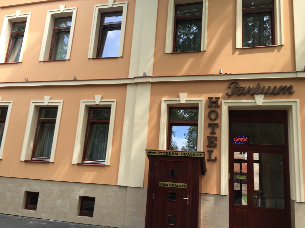 Partium Hotel Szeged Exterior foto